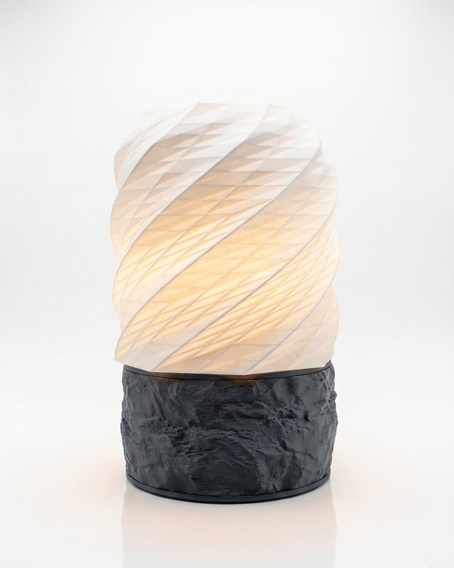 Moderne Tischlampe "Struktur & Geometrie" in Weiß/Grau