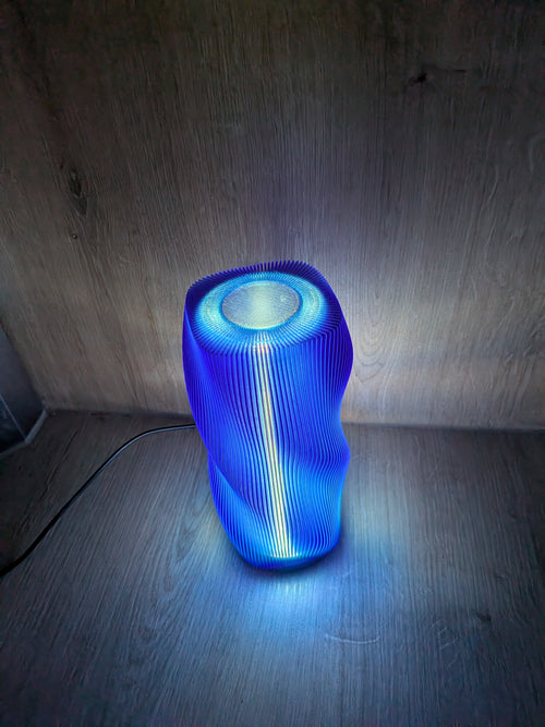 AuraTwist 3D LED – Organische Design-Tischleuchte (3W, USB)